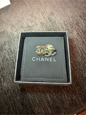 CHANEL Gold Double C EARRINGS